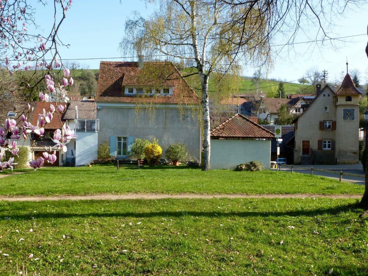 Ferienhaus Zur Alten Dame Badenweiler Bagian luar foto